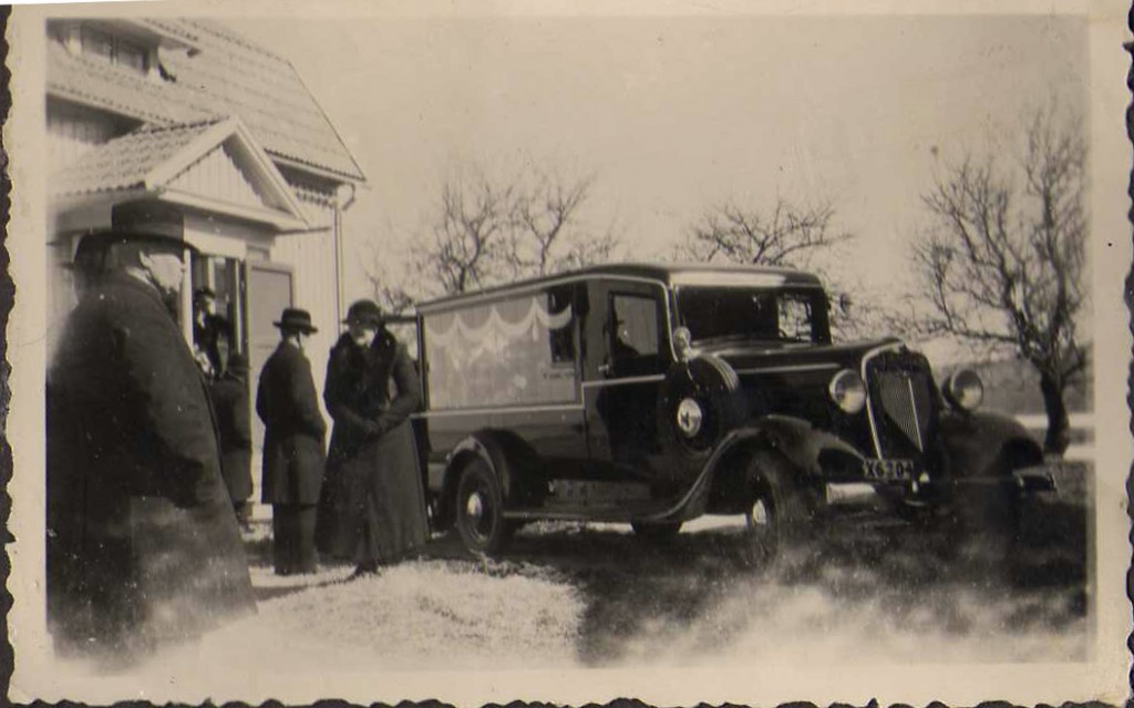 Rolands morfars begravning mars 1940.